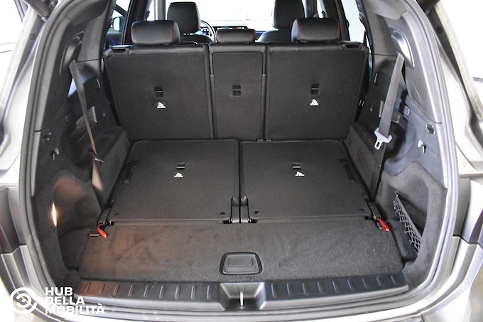 MERCEDES-BENZ GLB 200 d Automatic Premium